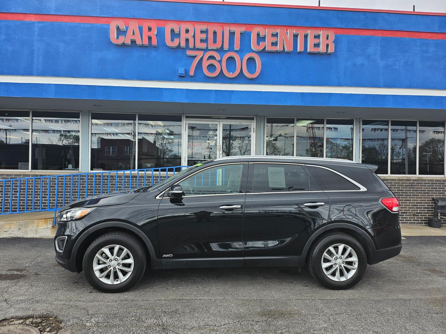 2017 BLACK Kia Sorento LX AWD (5XYPGDA39HG) with an 2.4L L4 DOHC 16V engine, 6A transmission, located at 7600 S Western Ave., Chicago, IL, 60620, (773) 918-3980, 0.000000, 0.000000 - Photo#0